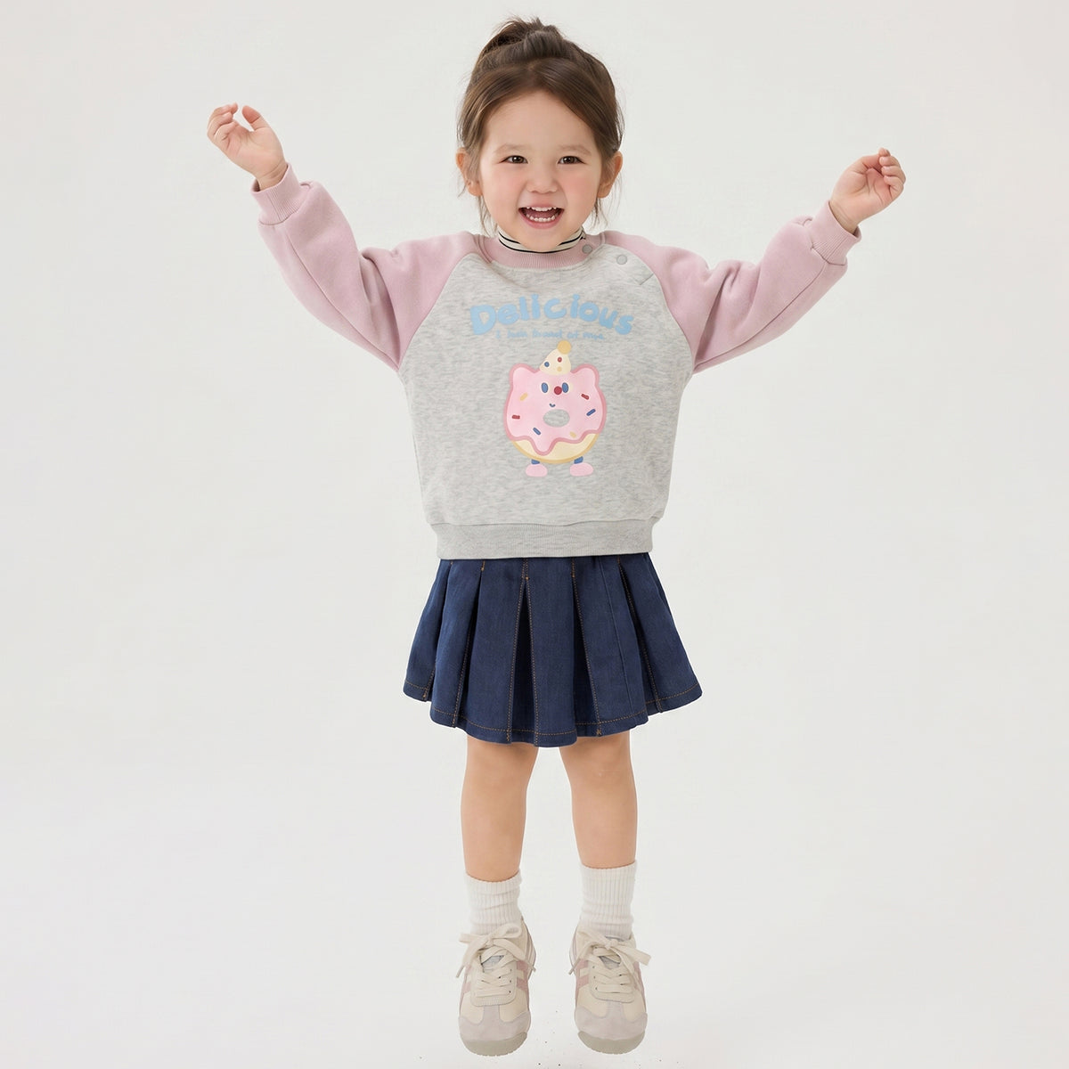Fake Two-Piece Color-Block Pullover Sweatshirt