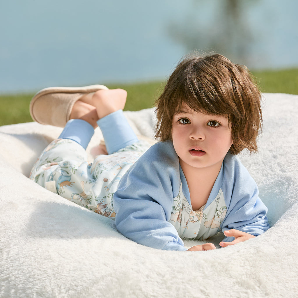Interlock Contrast-Sleeve Split-Leg Sleep Sack