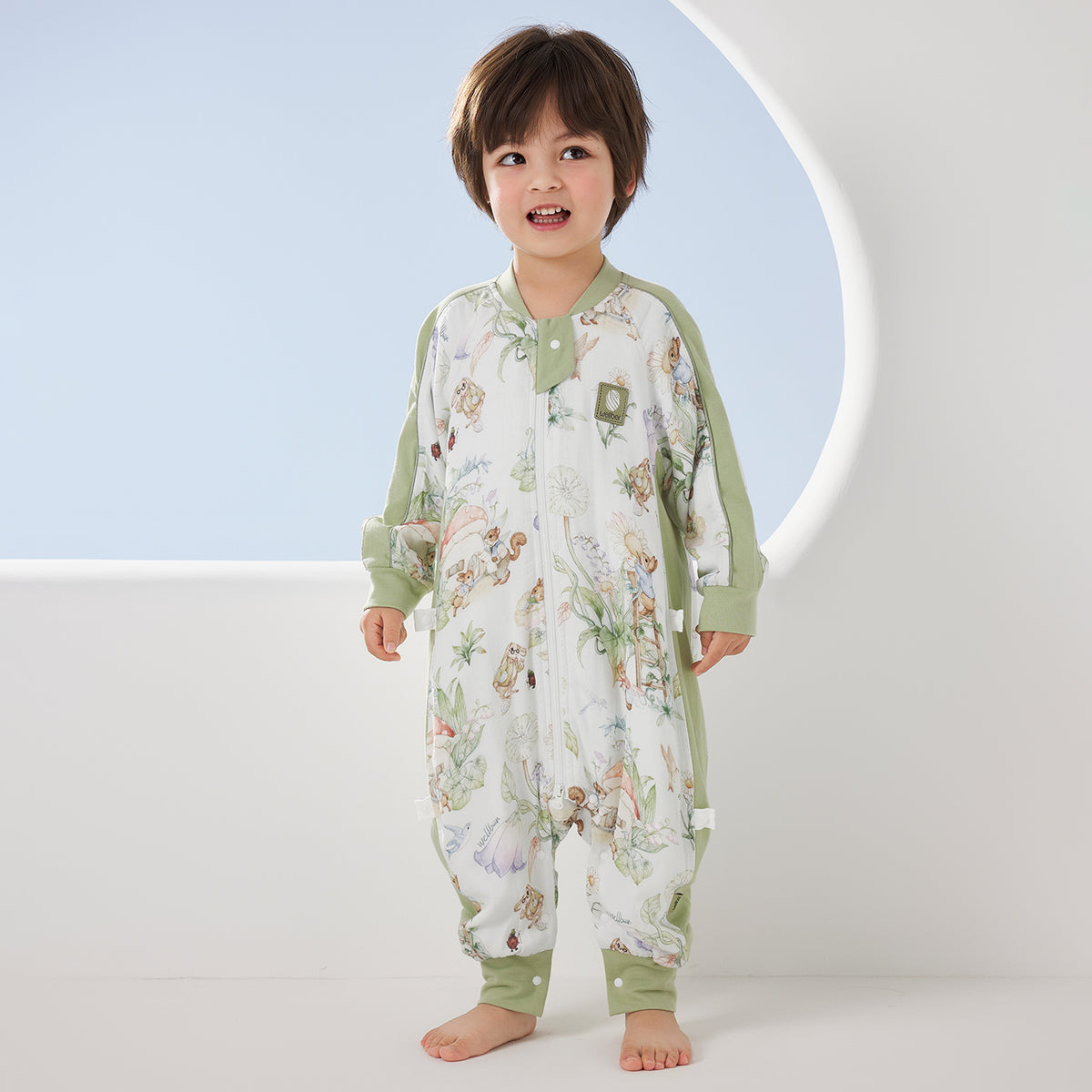 6-Layer Front 4-Layer Back Raglan Sleeve Muslin Split-Leg Sleep Sack