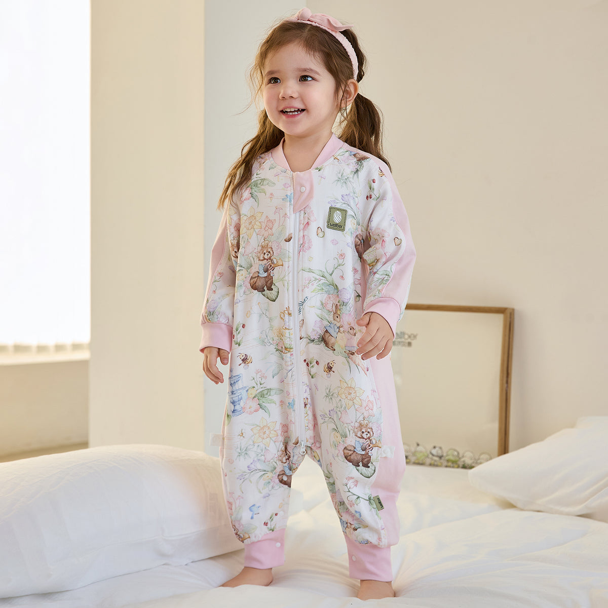 6-Layer Front 4-Layer Back Raglan Sleeve Muslin Split-Leg Sleep Sack