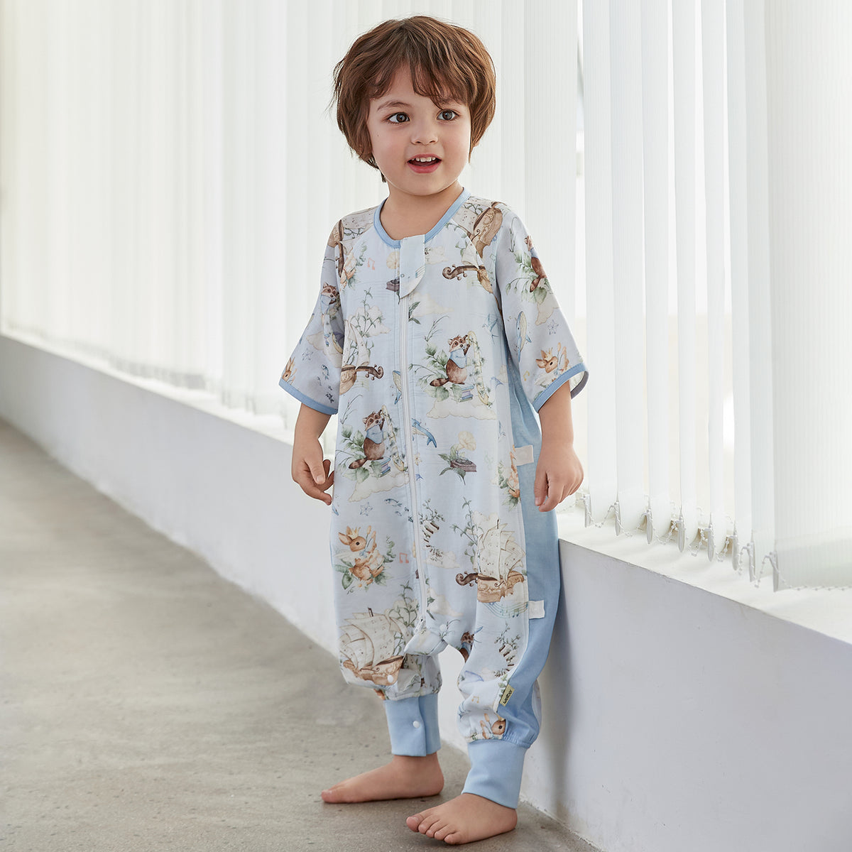 4-Layer Front 2-Layer Back Muslin 3/4 Sleeve Split-Leg Sleep Sack
