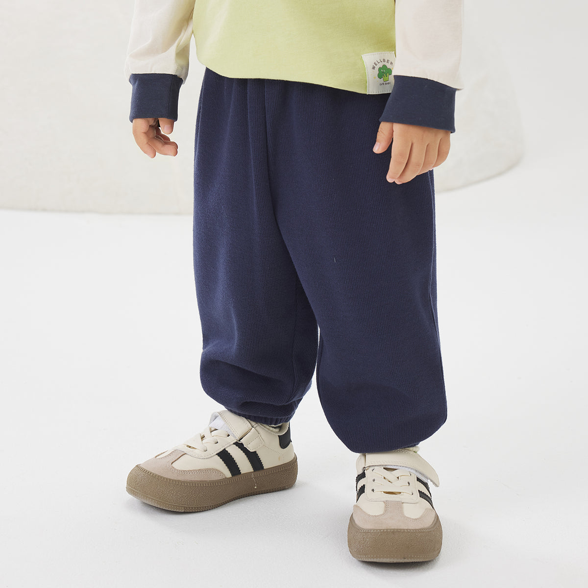 Contrast Pocket Casual Pants